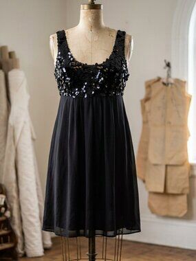 R&M Richards Elegant Black Sequin Evening Gown - Size 18 - Formal/Cocktail